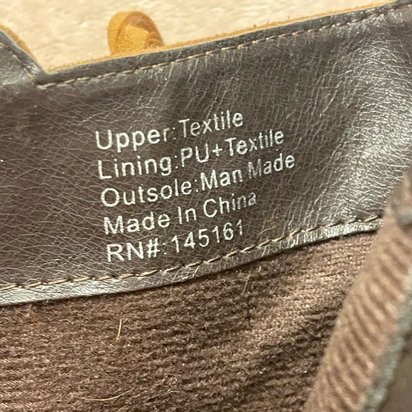 💞EUC Size 8 Tan Booties with Fringe💞 - Picture 5 of 7